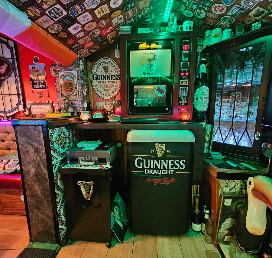 Bucko's Bar